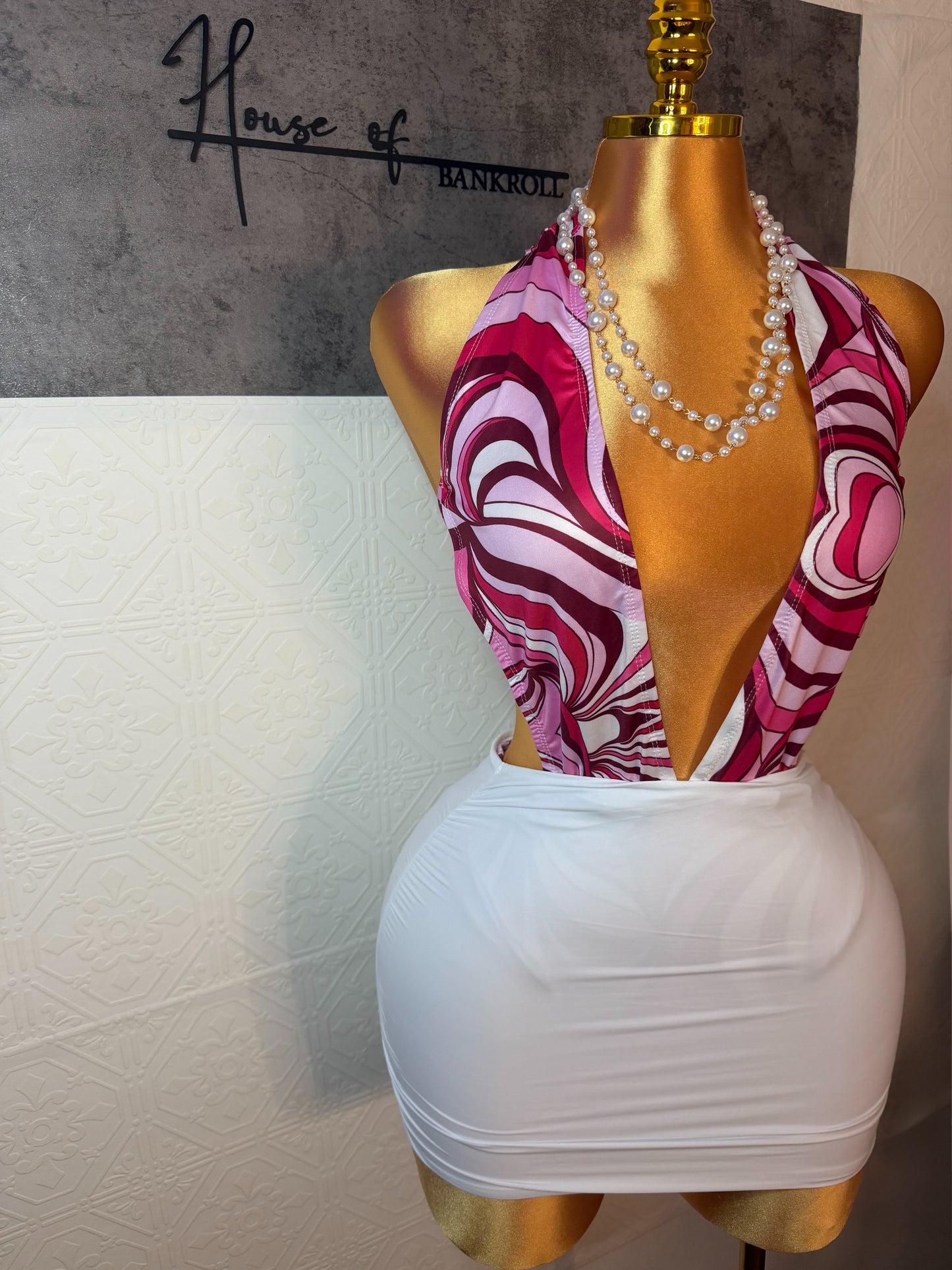 Isla Pearl Necklace